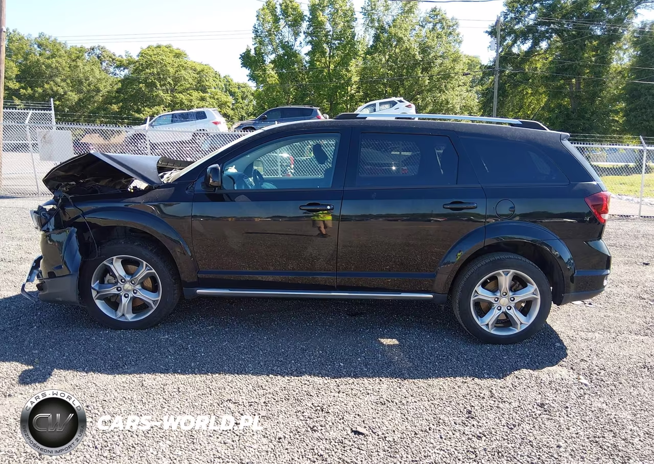 2017 Dodge Journey Crossroad VIN:3C4PDCGB1HT606384 - 15