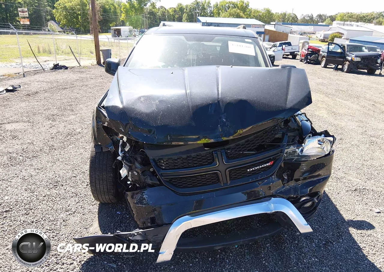 2017 Dodge Journey Crossroad VIN:3C4PDCGB1HT606384 - 6