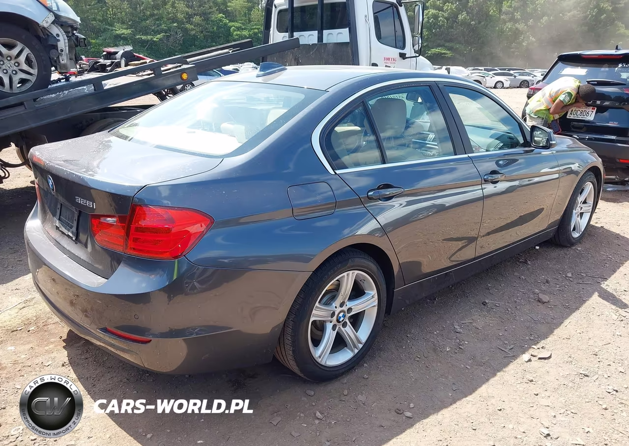 2015 BMW 328I VIN:WBA3A5G5XFNS81998 - 4