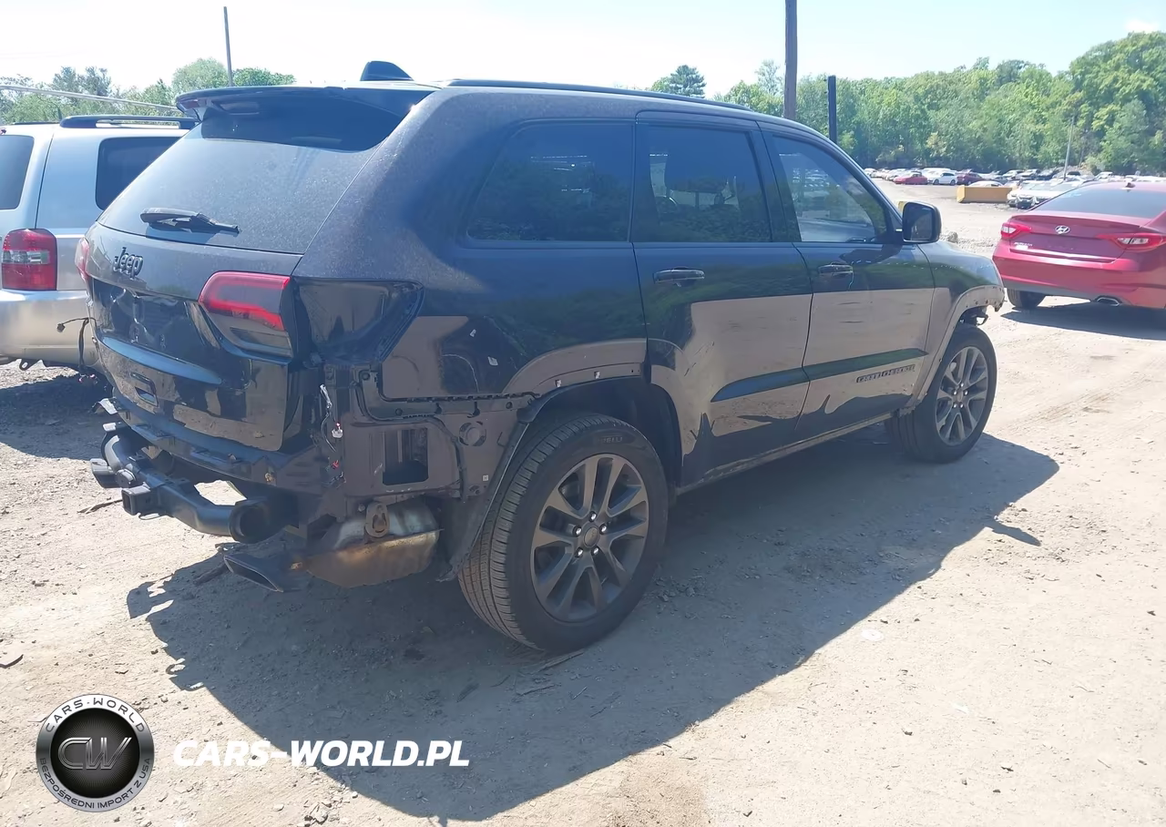 2019 Jeep Grand Cherokee High Altitude 4X4 VIN:1C4RJFCT9KC655398 - 4