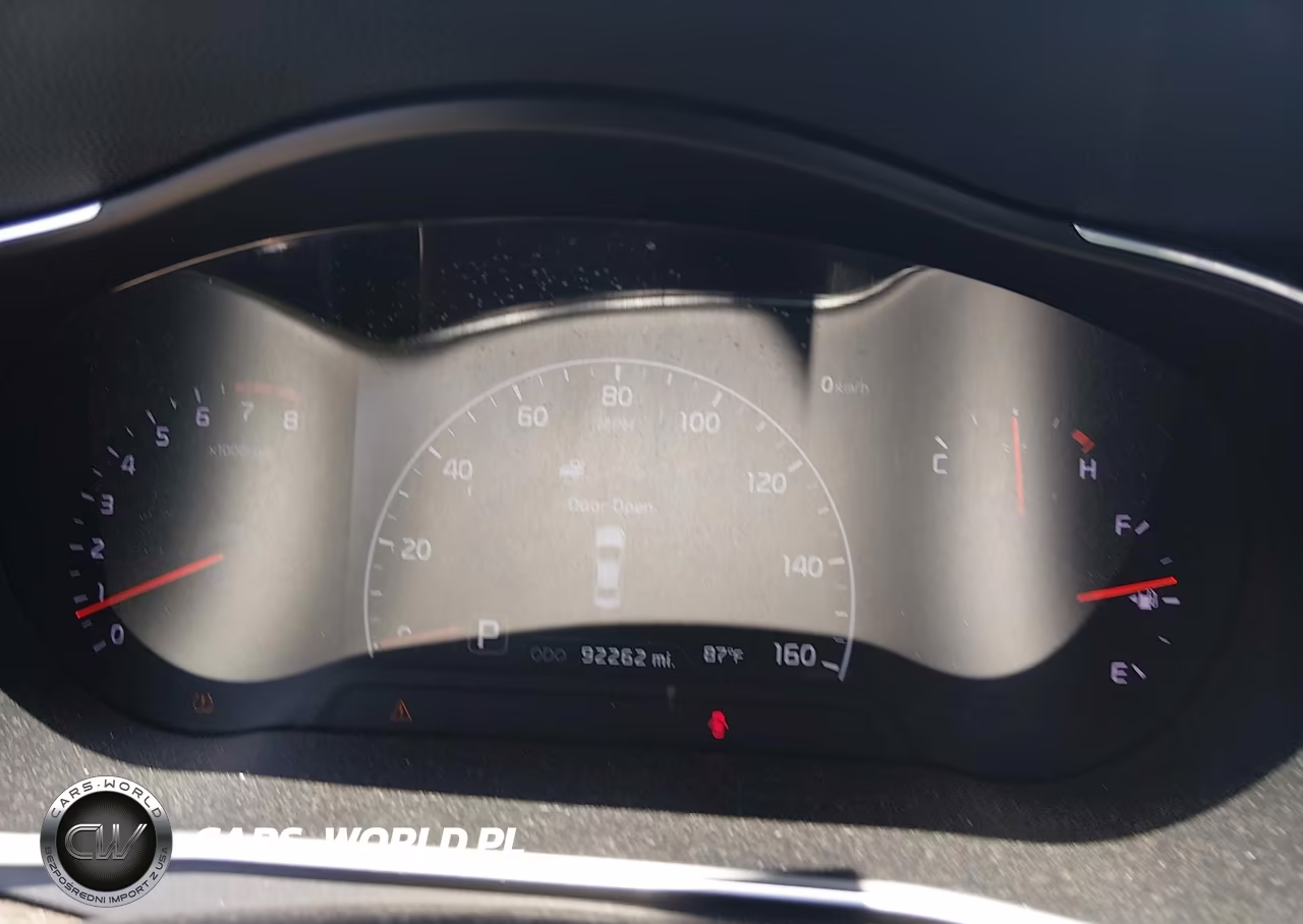 2014 Kia Cadenza Premium VIN:KNALN4D71E5132267 - 7