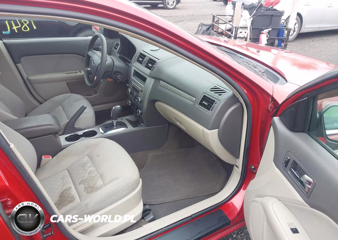 2010 Ford Fusion Se VIN:3FAHP0HA8AR236950 - 5