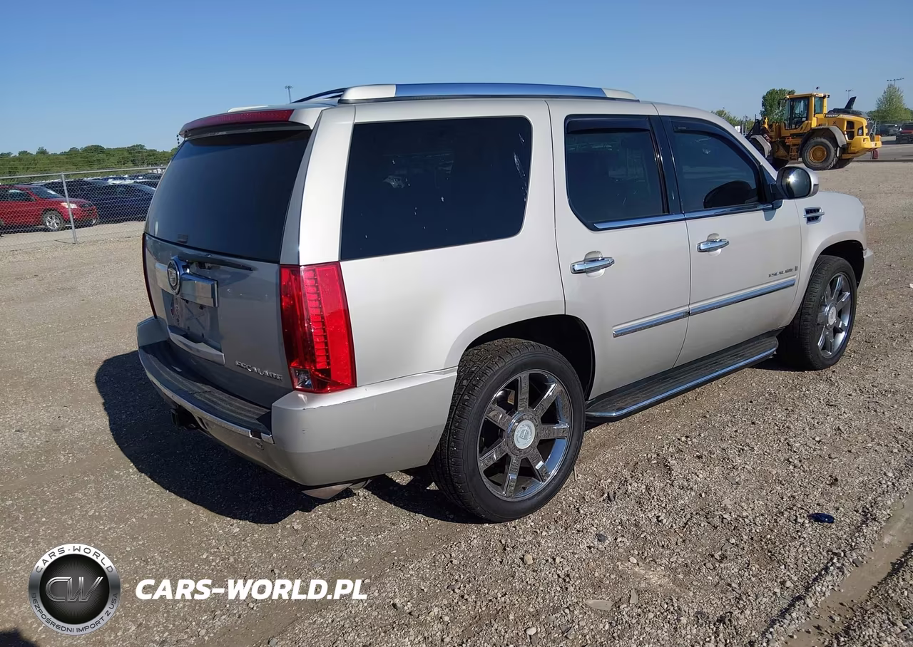 2007 Cadillac Escalade Standard VIN:1GYFK63857R426985 - 4