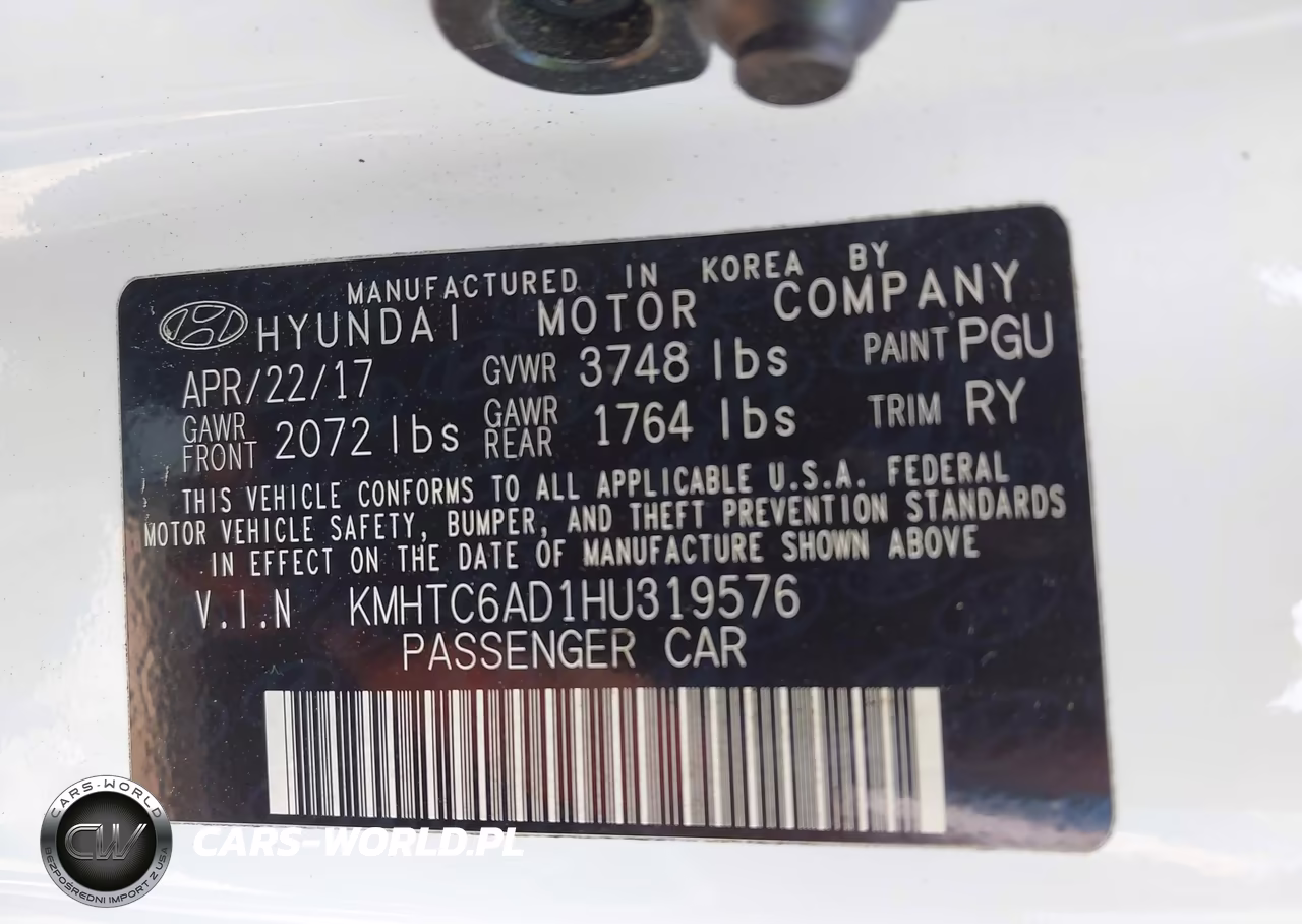 2017 Hyundai Veloster Value Edition VIN:KMHTC6AD1HU319576 - 9
