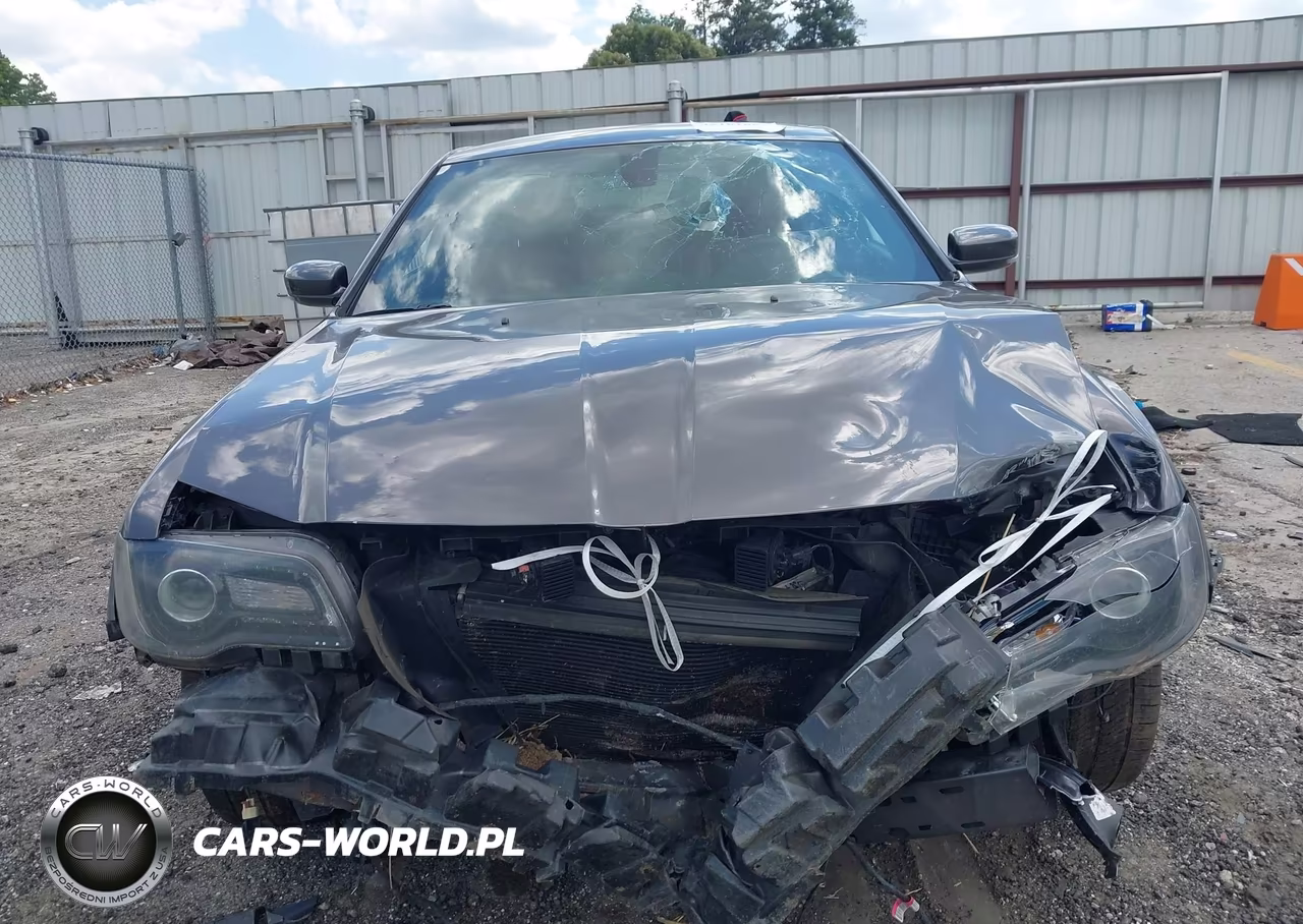 2021 Chrysler 300 300S VIN:2C3CCABTXMH649201 - 12