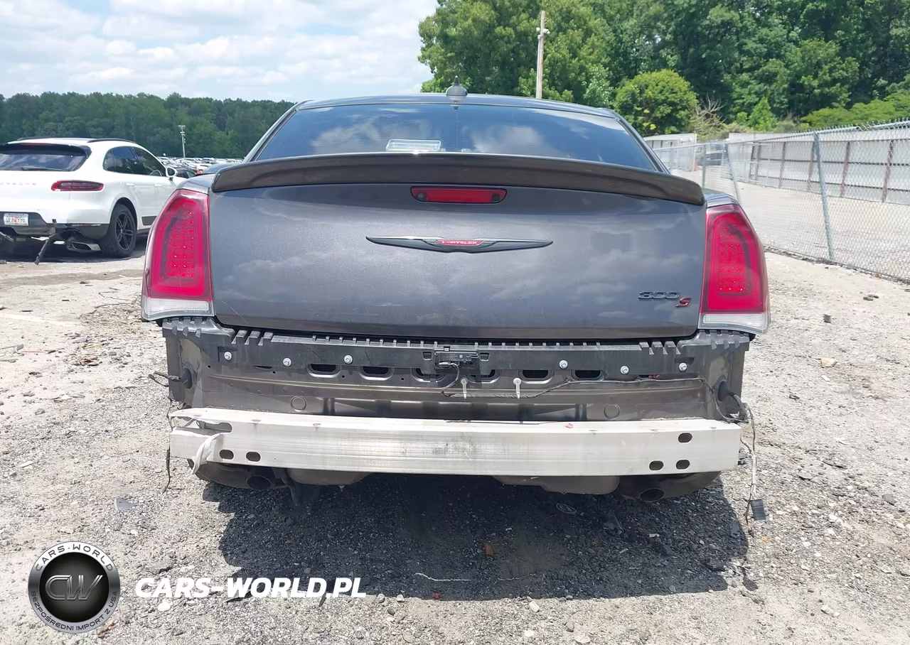 2021 Chrysler 300 300S VIN:2C3CCABTXMH649201 - 16
