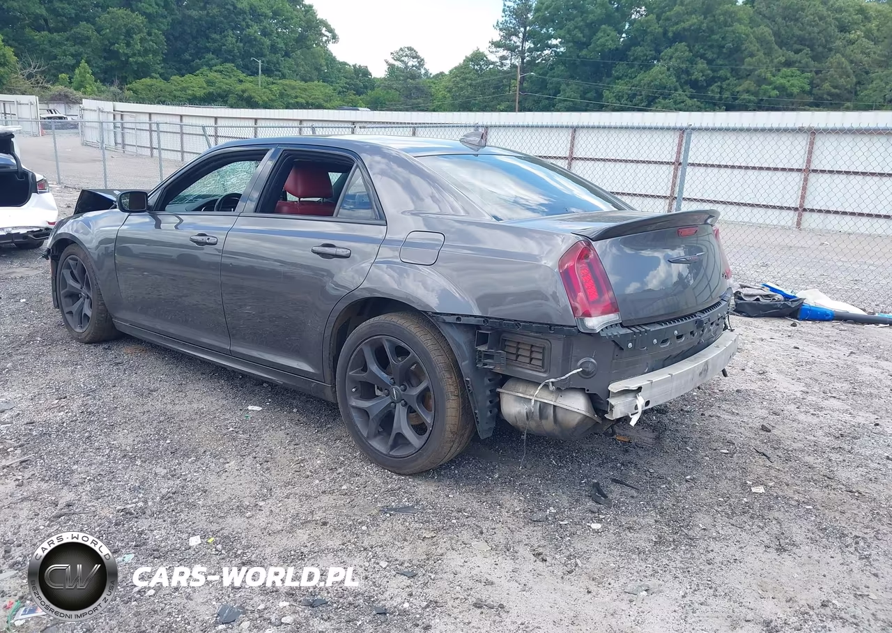 2021 Chrysler 300 300S VIN:2C3CCABTXMH649201 - 3