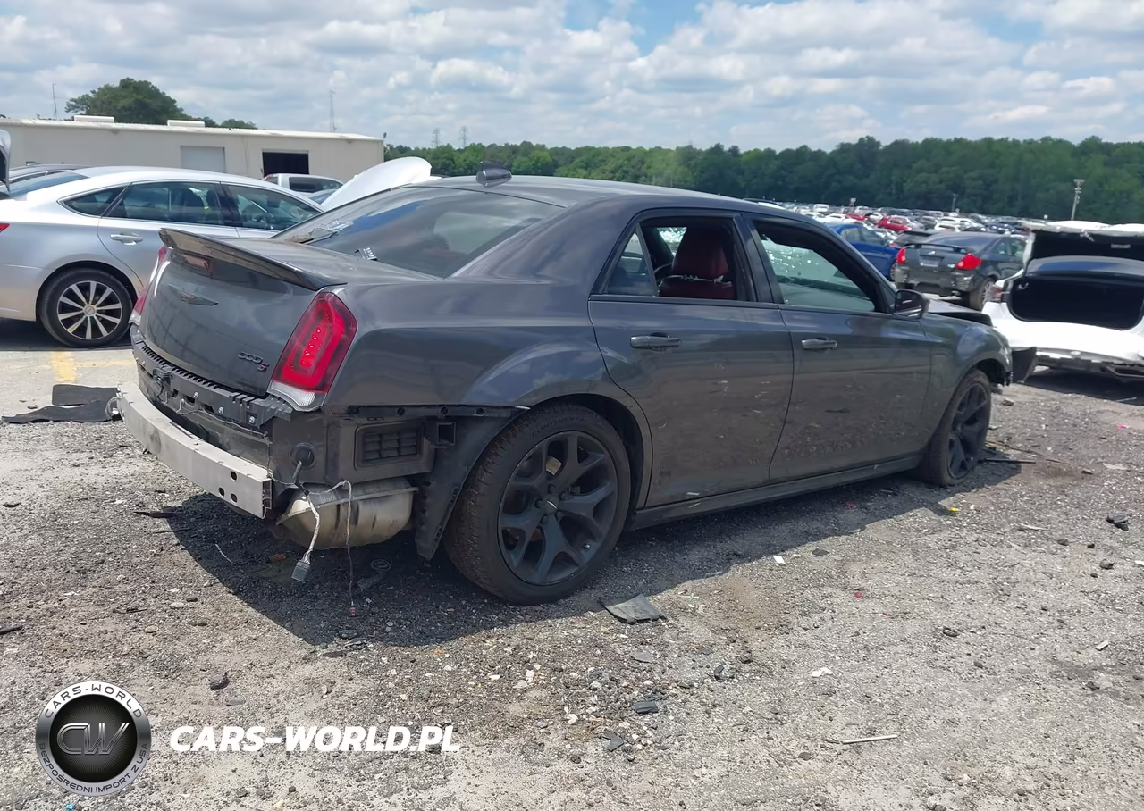 2021 Chrysler 300 300S VIN:2C3CCABTXMH649201 - 4