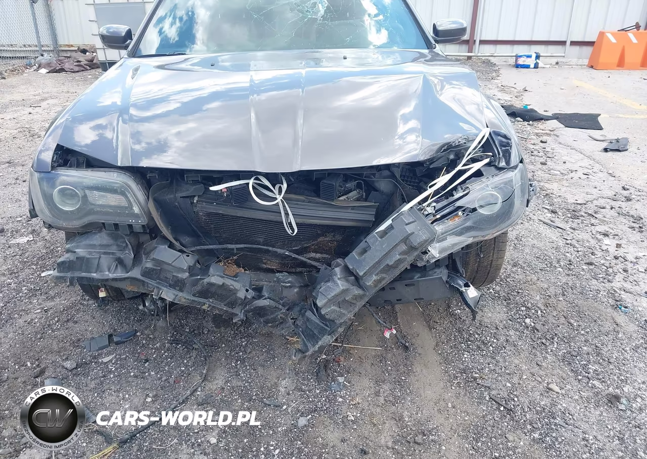 2021 Chrysler 300 300S VIN:2C3CCABTXMH649201 - 6