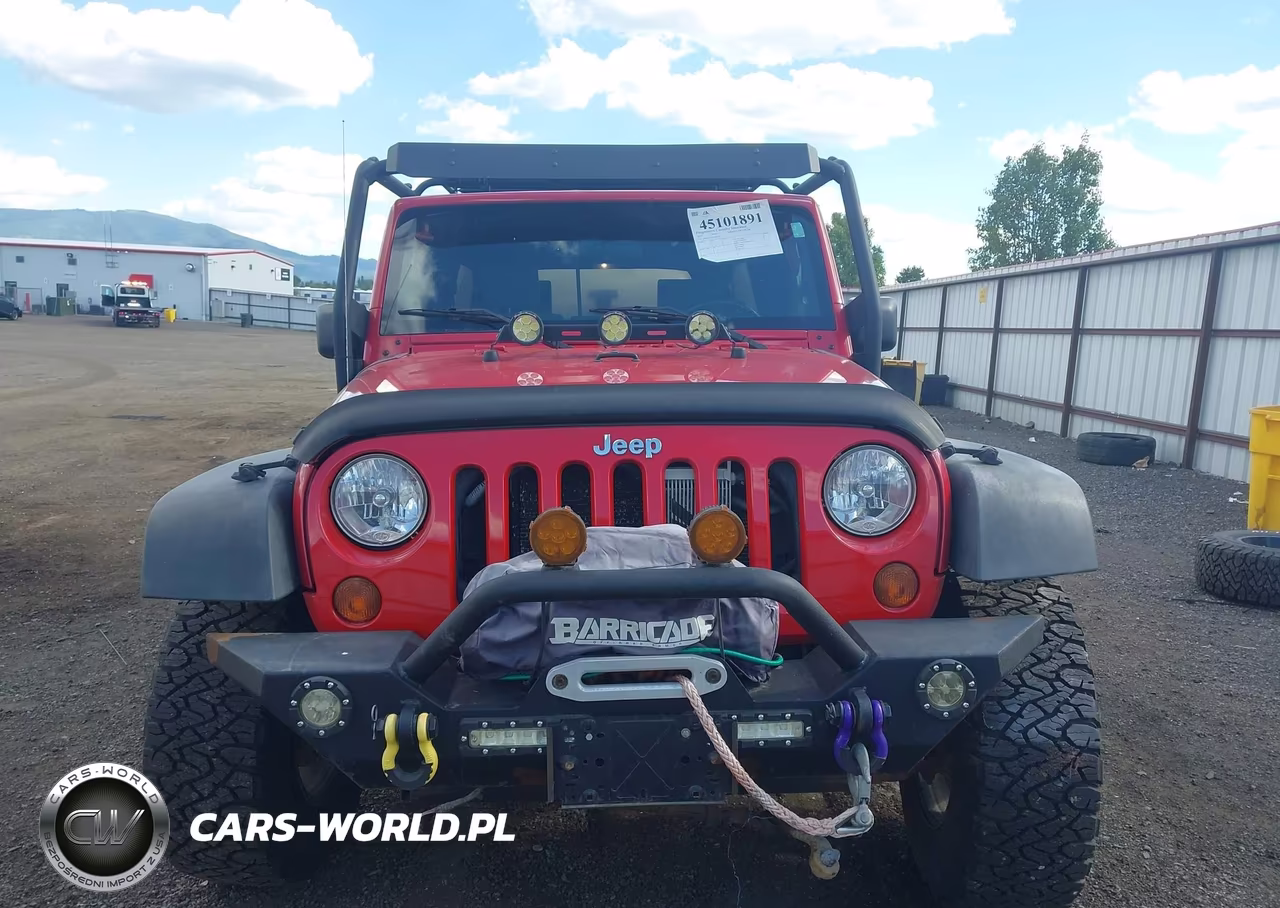2010 Jeep Wrangler Unlimited Sport VIN:1J4HA3H14AL106136 - 13