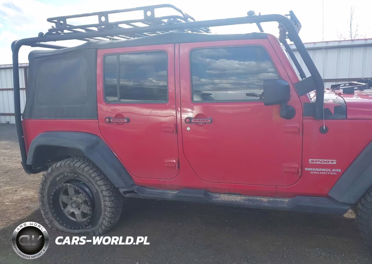 2010 Jeep Wrangler Unlimited Sport VIN:1J4HA3H14AL106136 - 6