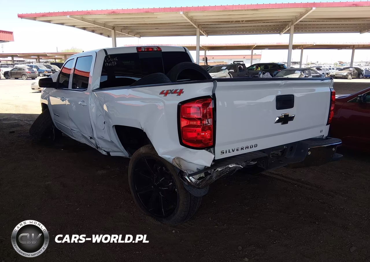 2016 Chevrolet Silverado 1500 1Lt VIN:3GCUKREC0GG170187 - 3