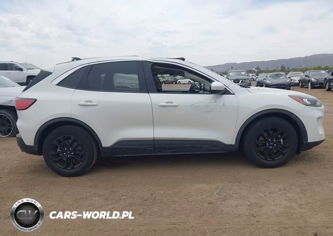 2020 Ford Escape Se VIN:1FMCU0G61LUA32038 - 13