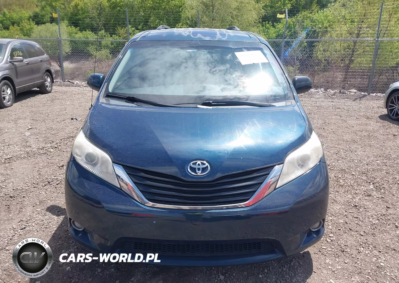 2011 Toyota Sienna Le V6 VIN:5TDKK3DCXBS129288 - 12