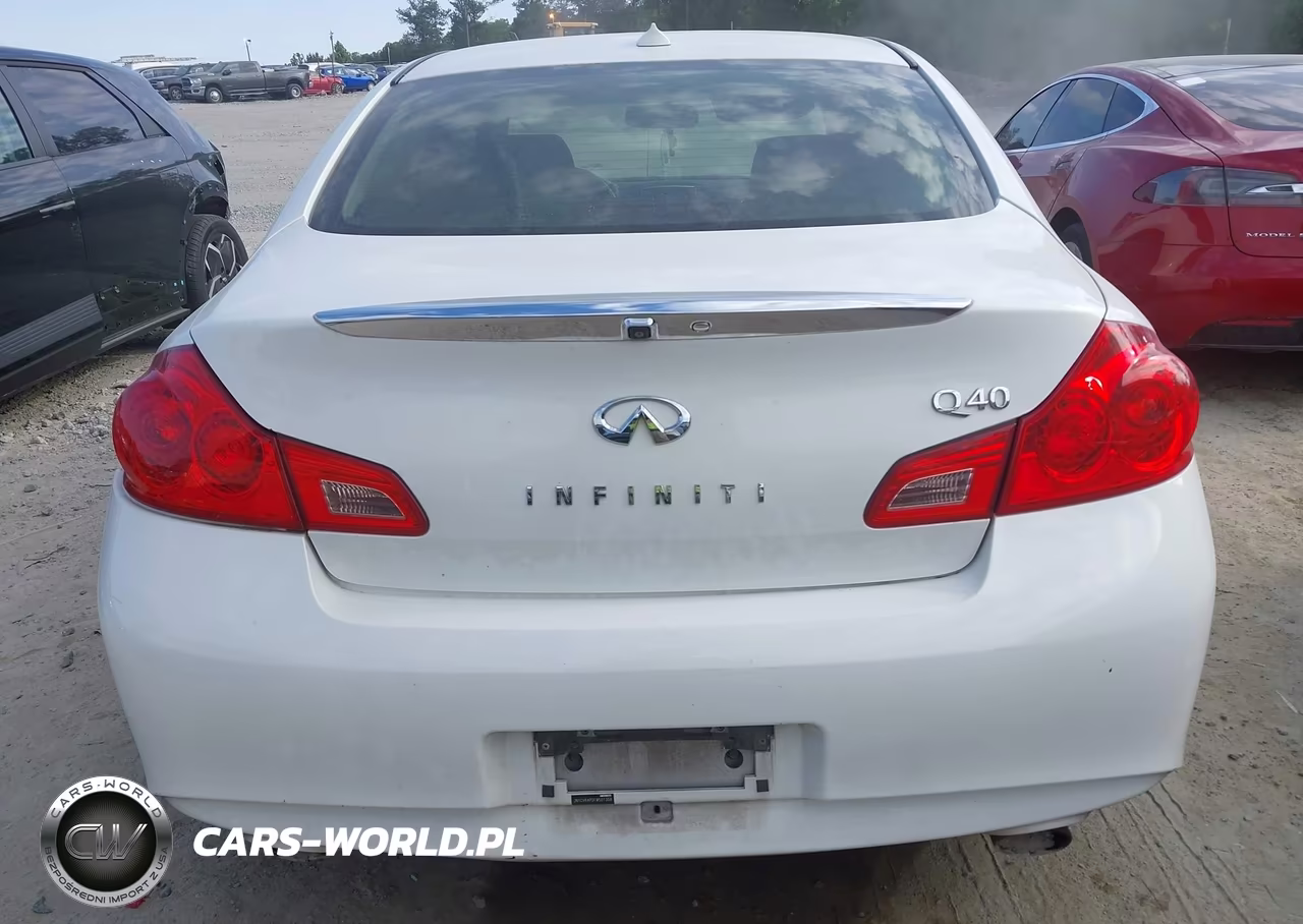 2015 Infiniti Q40 VIN:JN1CV6AP2FM501358 - 16
