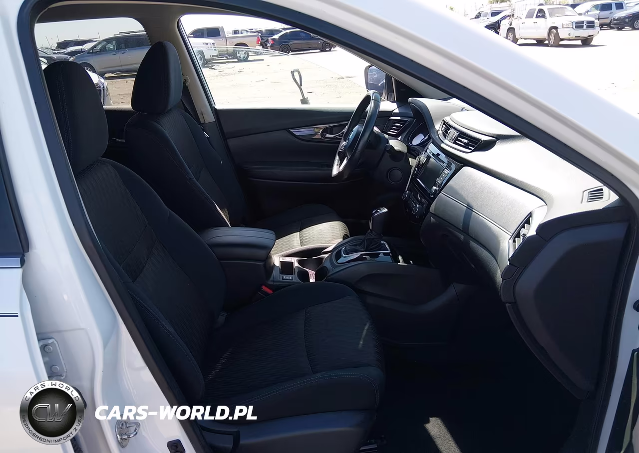 2018 Nissan Rogue Sv VIN:5N1AT2MT9JC750200 - 5