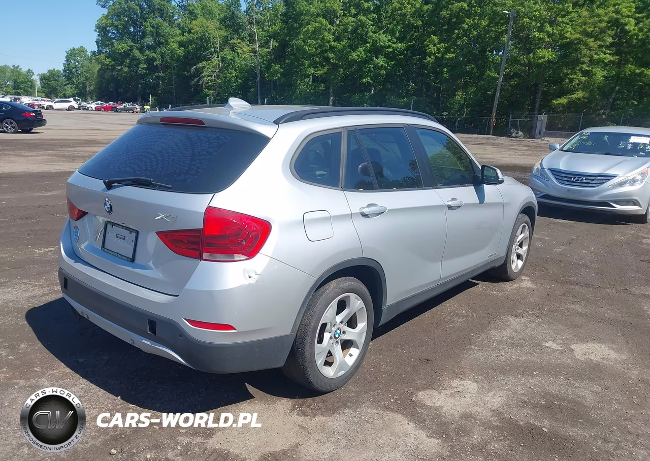 2013 BMW X1 Sdrive28I VIN:WBAVM1C59DVW45128 - 4