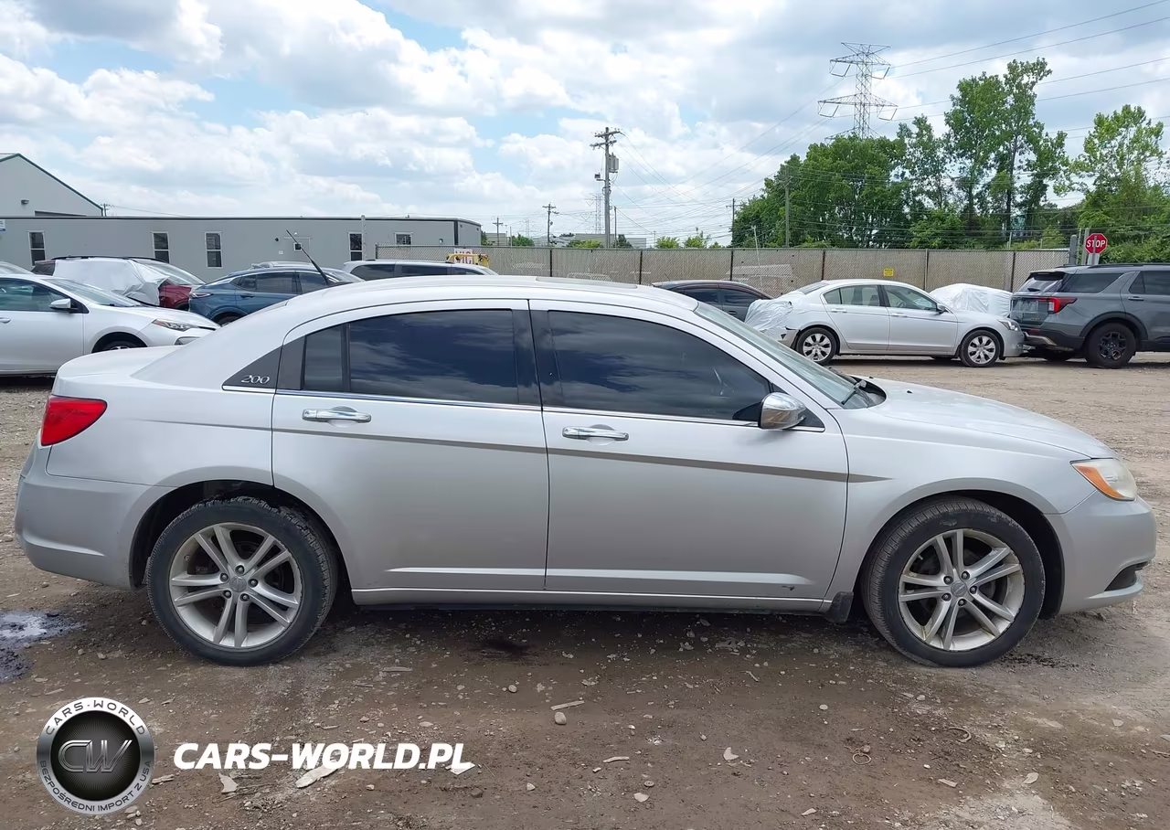 2011 Chrysler 200 Limited VIN:1C3BC2FB3BN501088 - 14