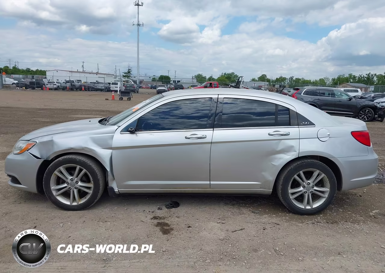 2011 Chrysler 200 Limited VIN:1C3BC2FB3BN501088 - 15