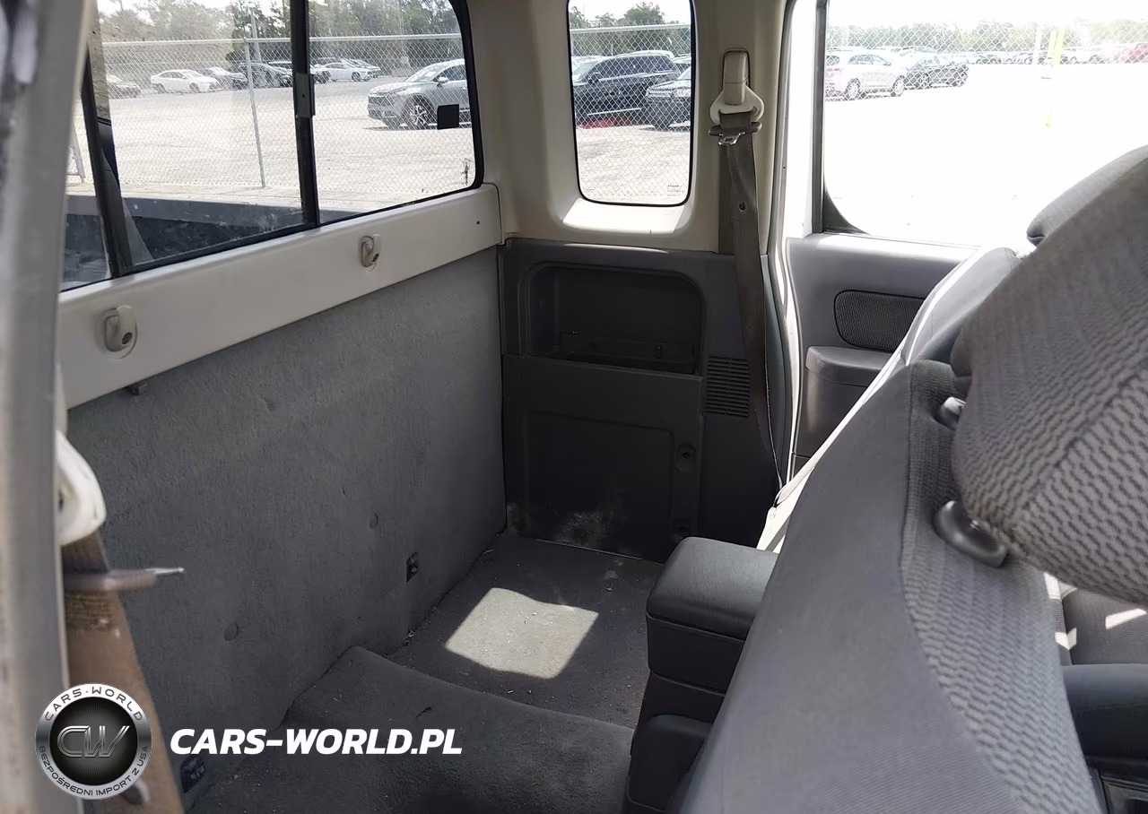 2004 Nissan Frontier Xe VIN:1N6DD26TX4C411068 - 8