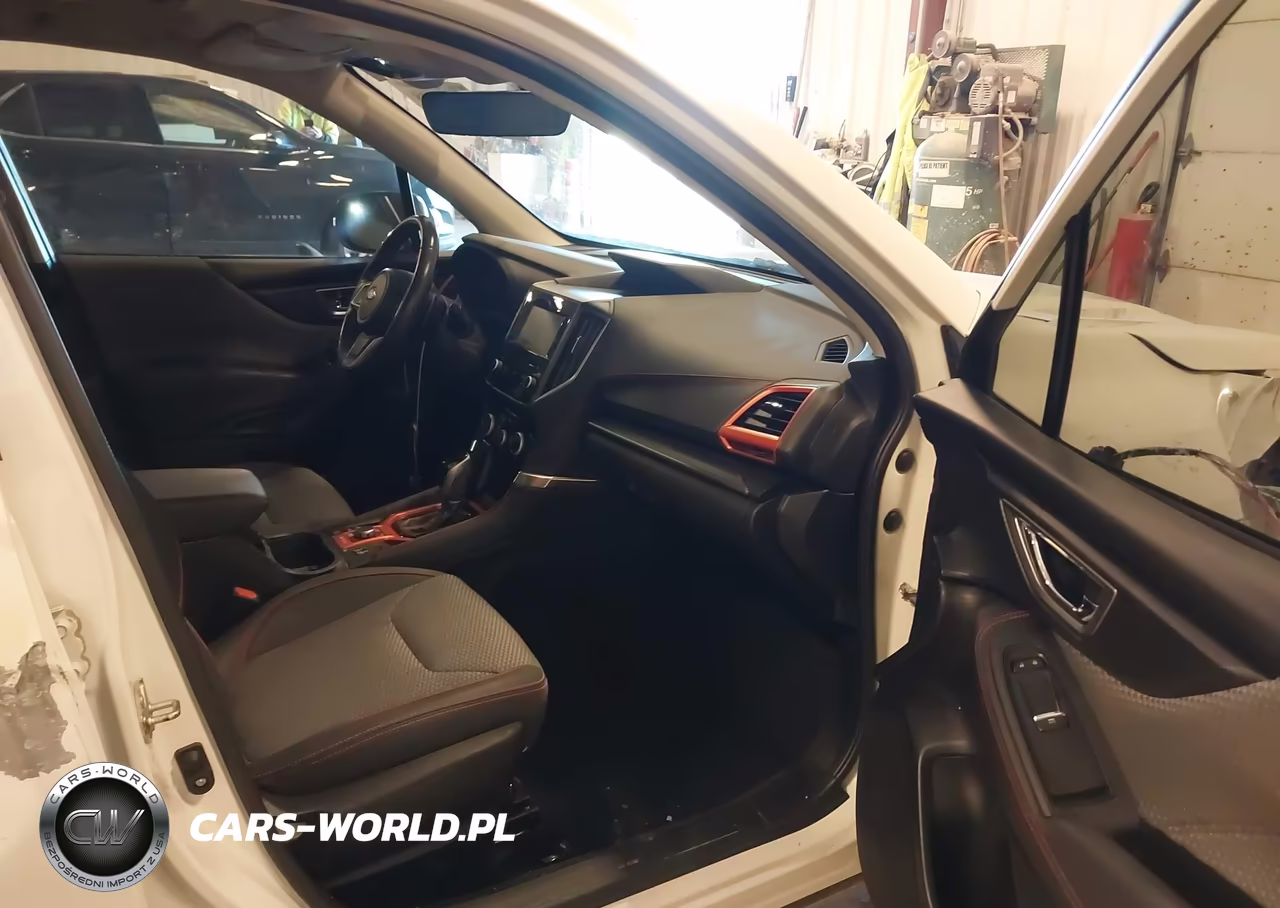 2019 Subaru Forester Sport VIN:JF2SKAJC6KH422345 - 5