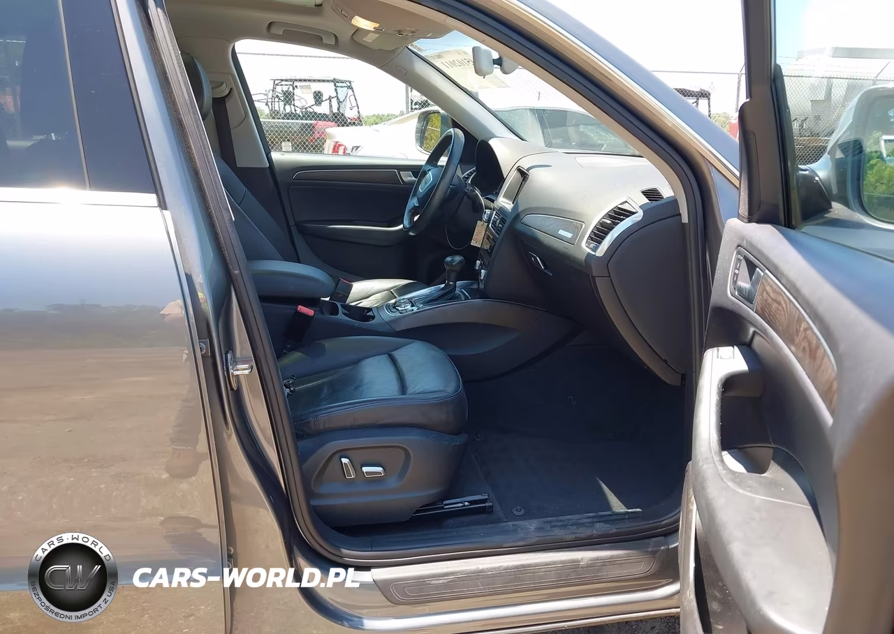 2017 Audi Q5 2.0T Premium VIN:WA1C2AFP6HA014163 - 5