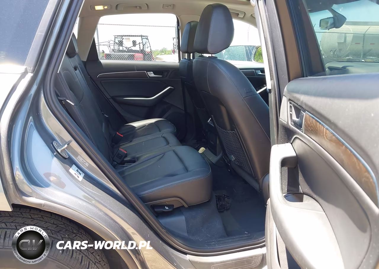 2017 Audi Q5 2.0T Premium VIN:WA1C2AFP6HA014163 - 8