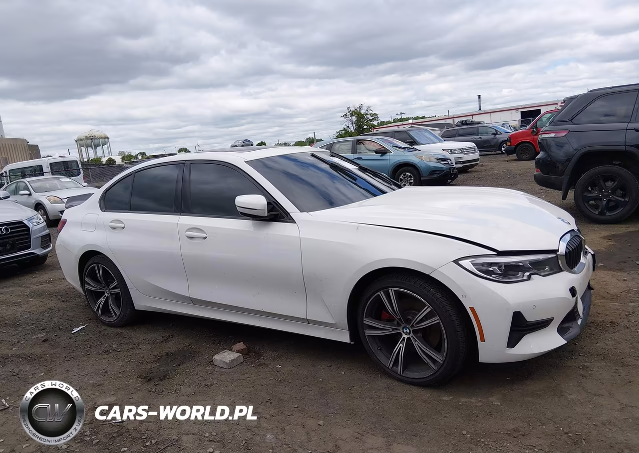 2022 BMW 330I xDrive VIN:3MW5R7J08N8C25053 - 13