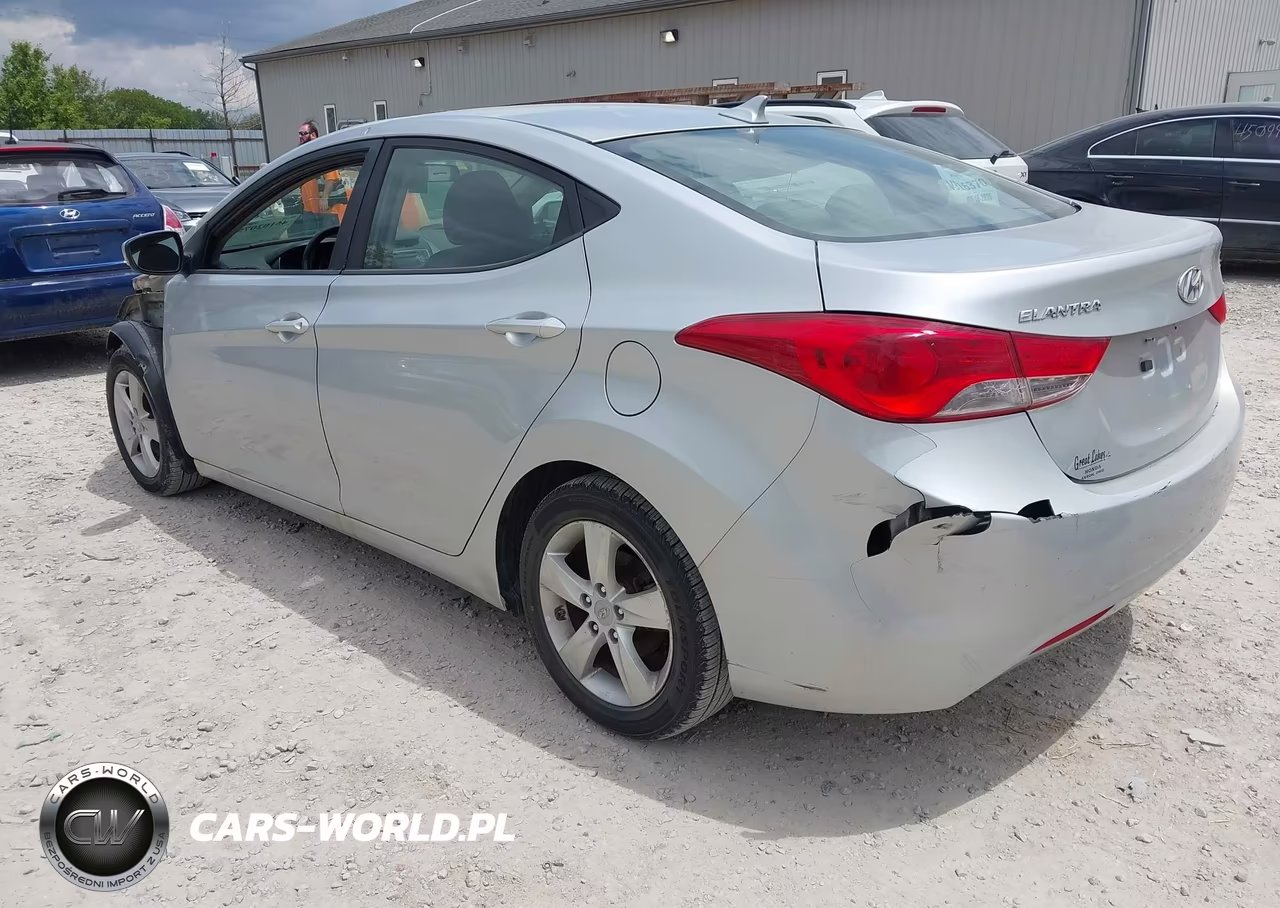 2013 Hyundai Elantra Gls VIN:5NPDH4AEXDH342012 - 3