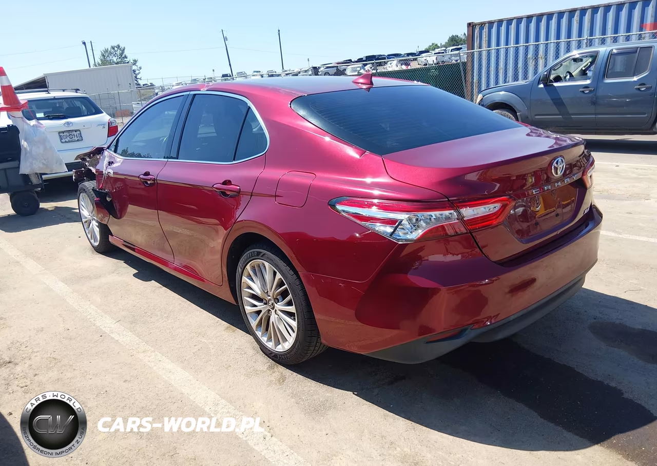 2019 Toyota Camry Xle VIN:4T1B11HK2KU789454 - 3