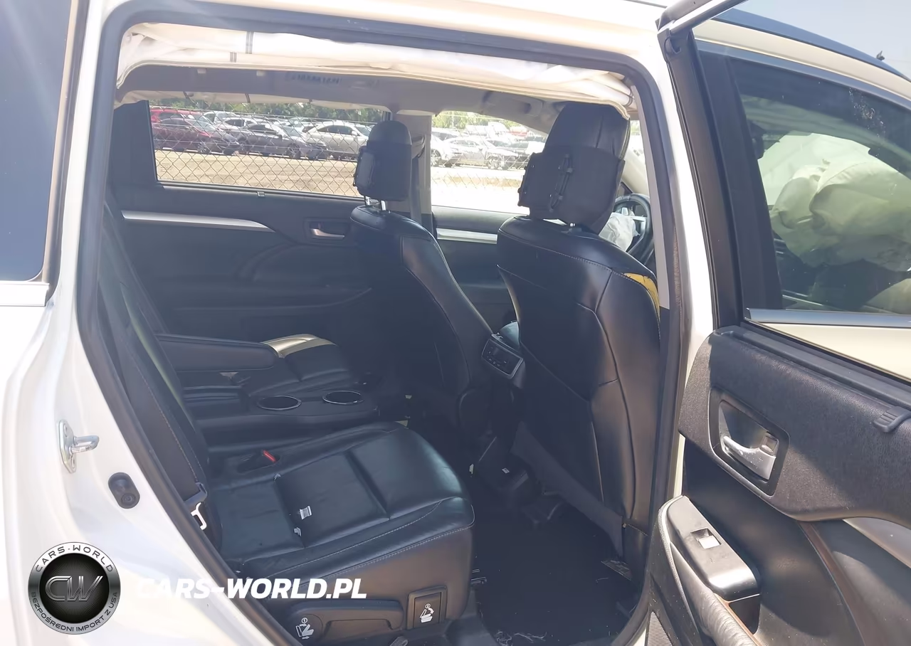 2015 Toyota Highlander Xle V6 VIN:5TDKKRFH0FS058698 - 8