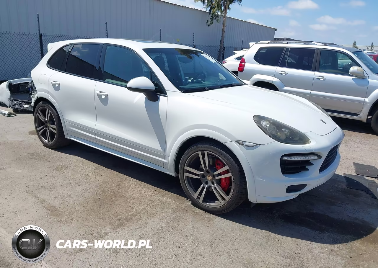2013 Porsche Cayenne Gts – zdjęcie 1 z 22
