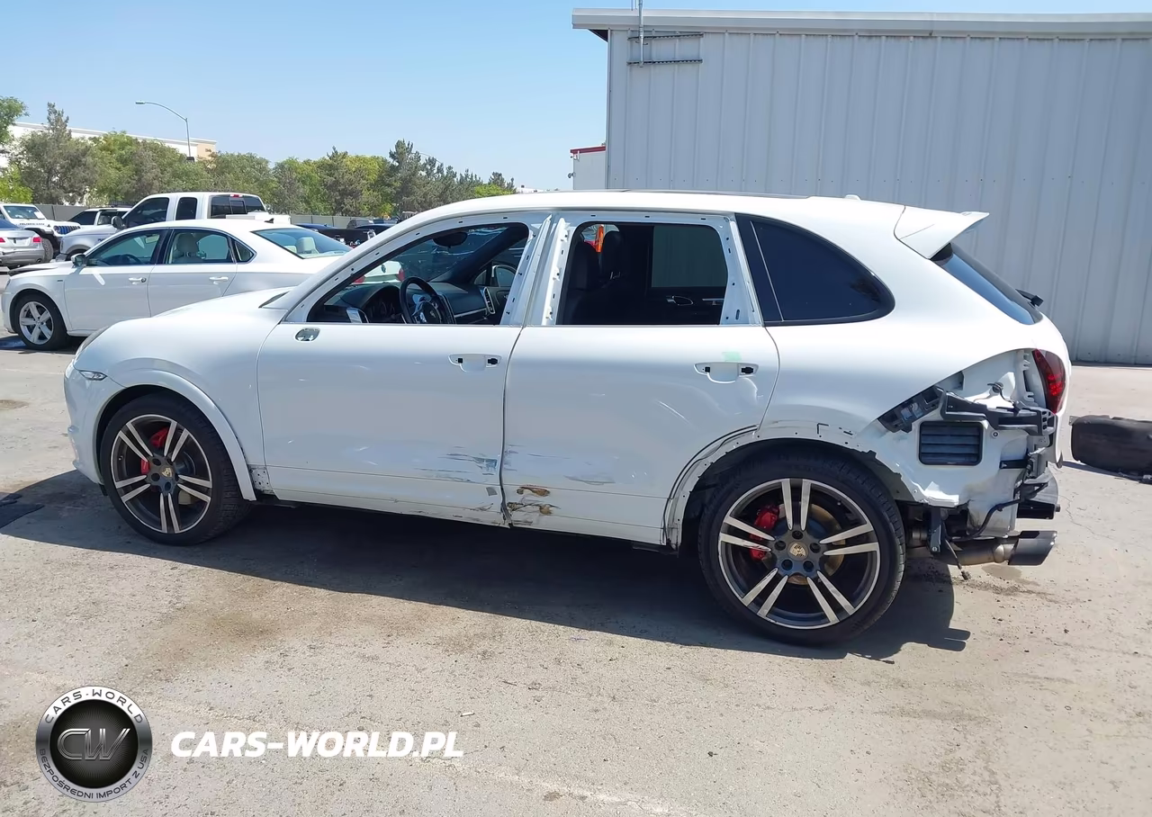 2013 Porsche Cayenne Gts VIN:WP1AD2A28DLA75407 - 6