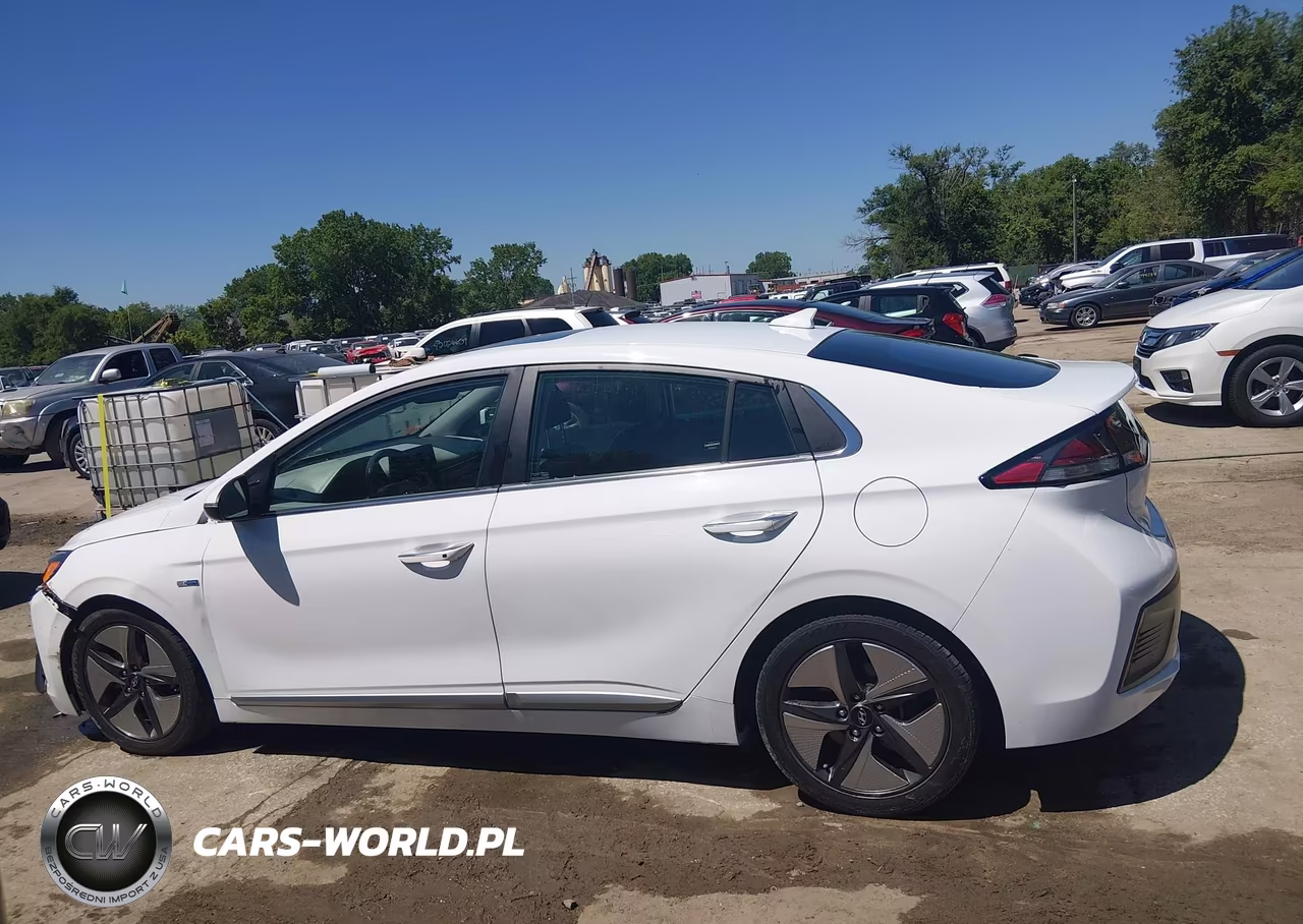2020 Hyundai Ioniq Hybrid Limited VIN:KMHC05LC4LU212540 - 14