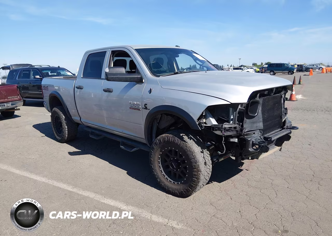 2017 Ram 2500 Tradesman 4X4 6'4 Box – zdjęcie 1 z 17