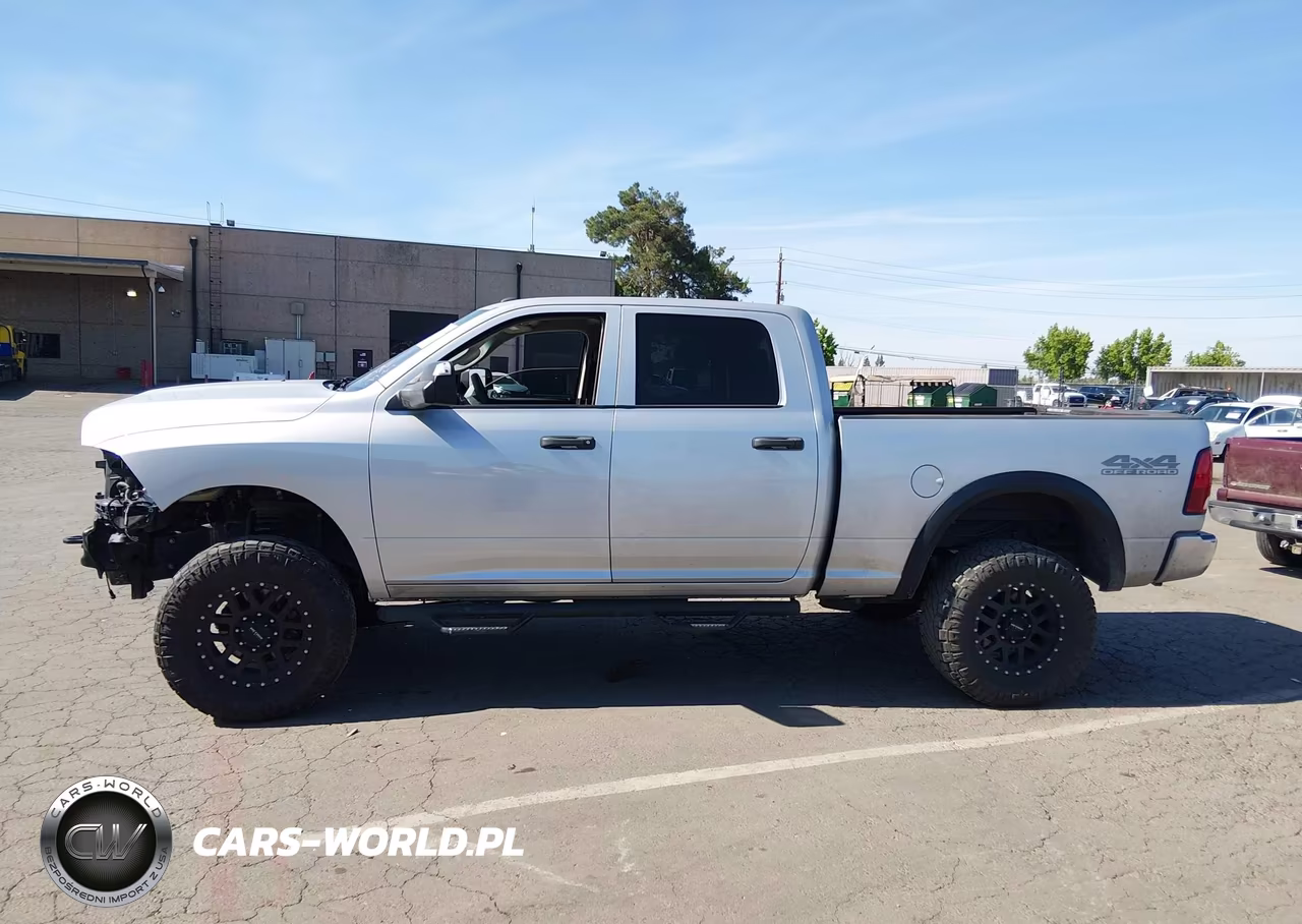 2017 Ram 2500 Tradesman 4X4 6'4 Box VIN:3C6UR5CL0HG720911 - 15