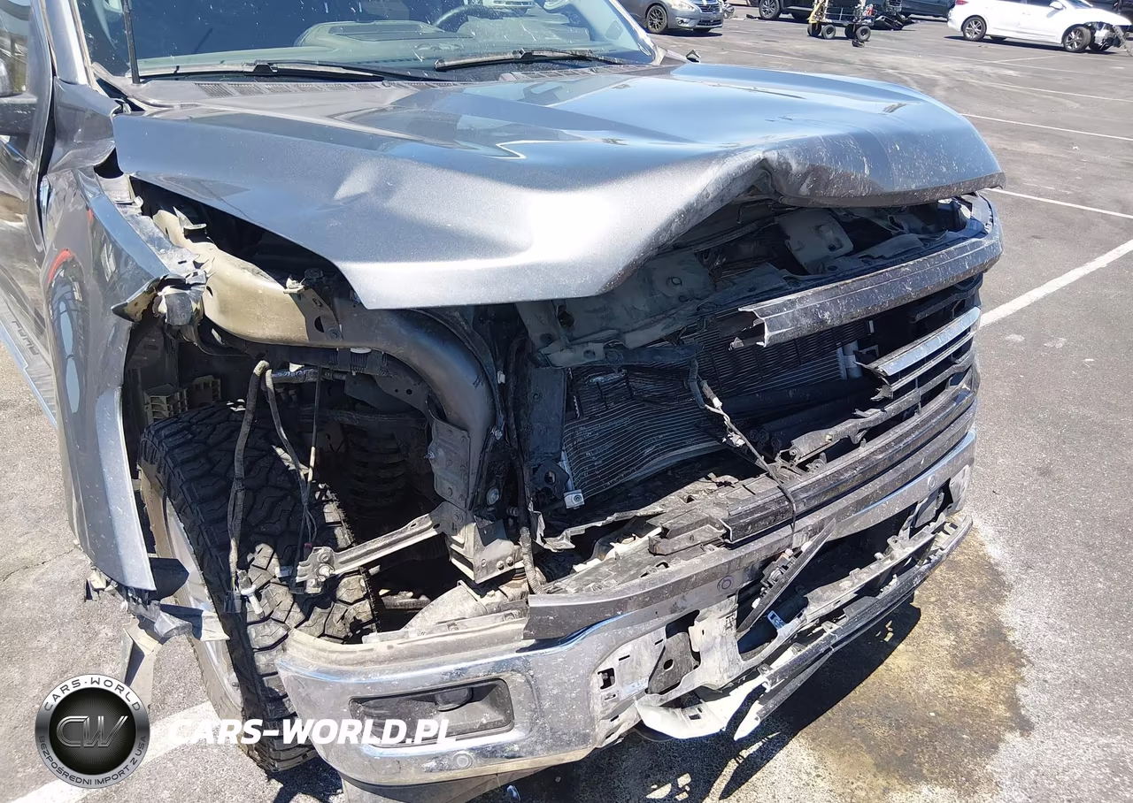 2025 Ford F-150 Xlt VIN:1FTFW3LD9SFA39663 - 6