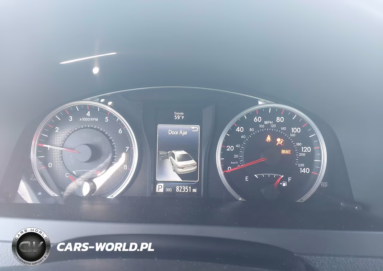 2015 Toyota Camry Se VIN:4T1BF1FK2FU930355 - 7