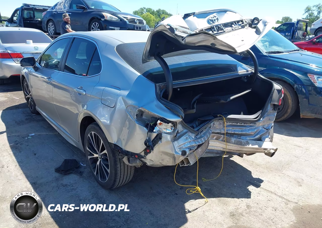 2019 Toyota Camry Se VIN:4T1B11HK0KU764780 - 3