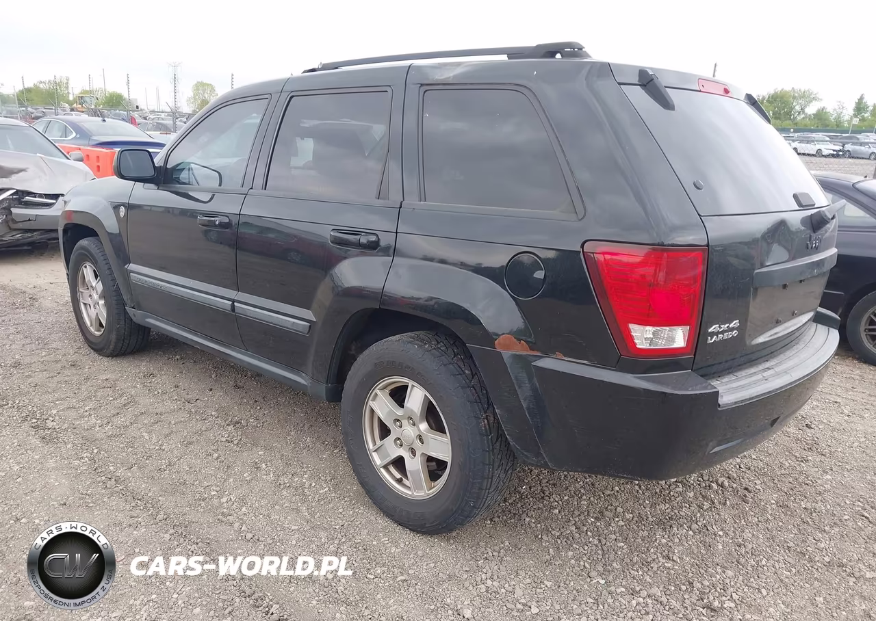 2007 Jeep Grand Cherokee Laredo VIN:1J8HR48P57C634584 - 3