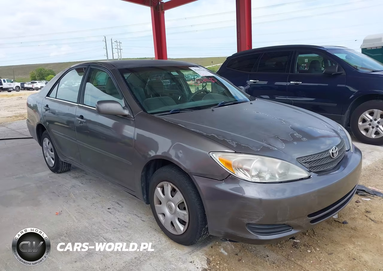 Główne zdjęcie 2004 Toyota Camry Le