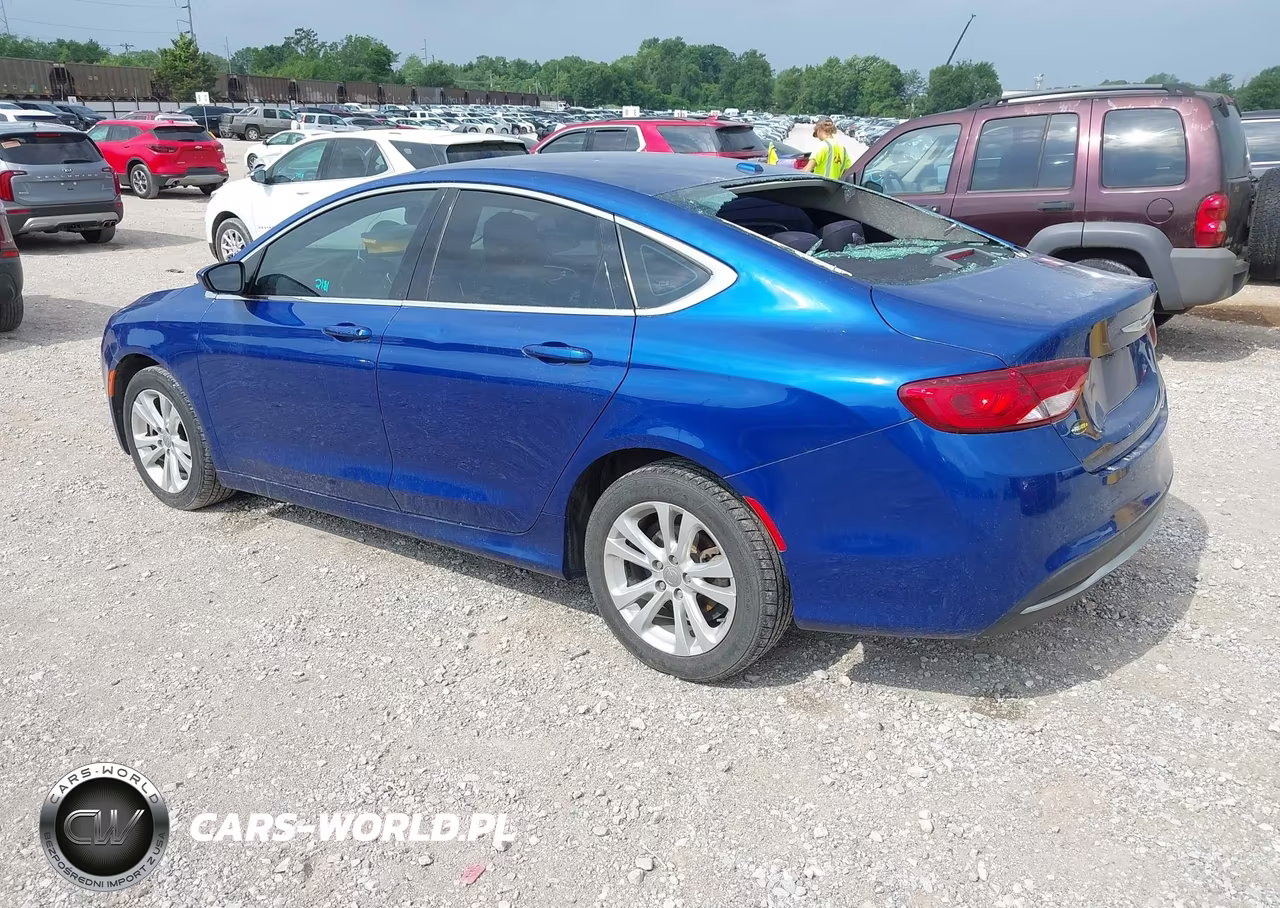 2015 Chrysler 200 Limited VIN:1C3CCCAB3FN623943 - 3