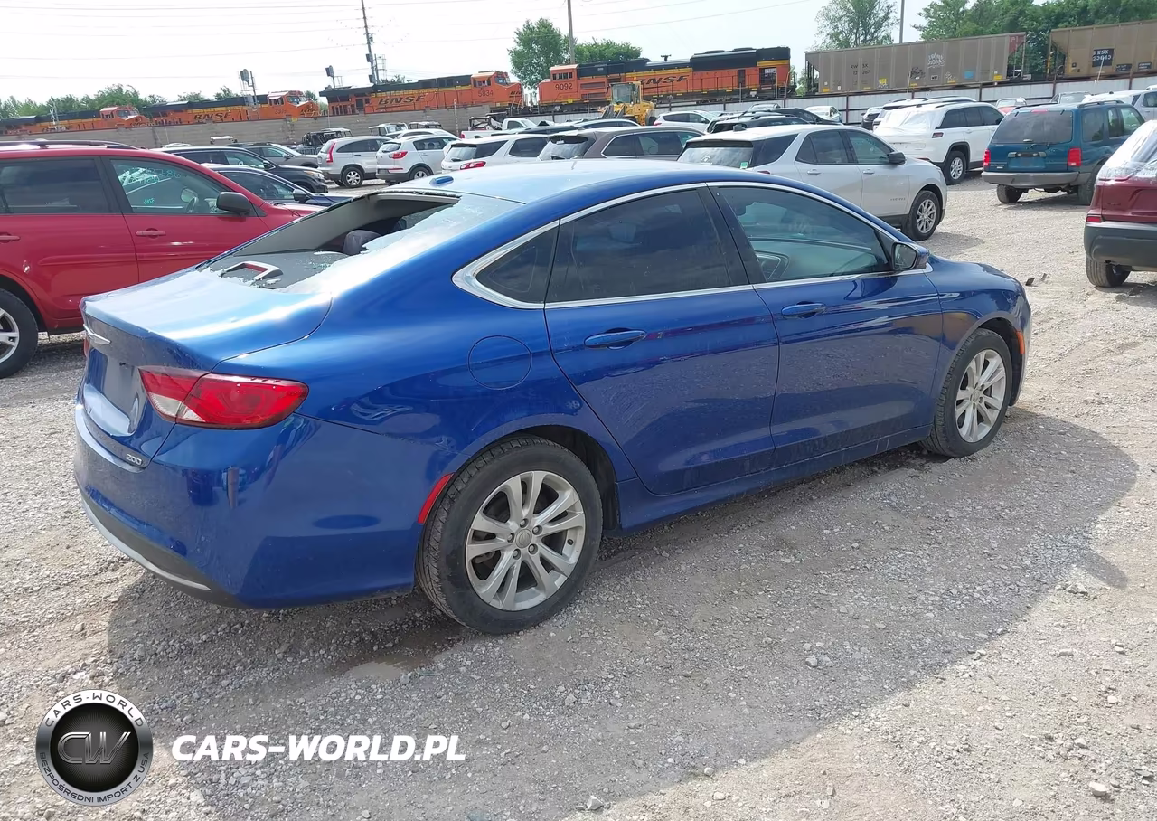 2015 Chrysler 200 Limited VIN:1C3CCCAB3FN623943 - 4