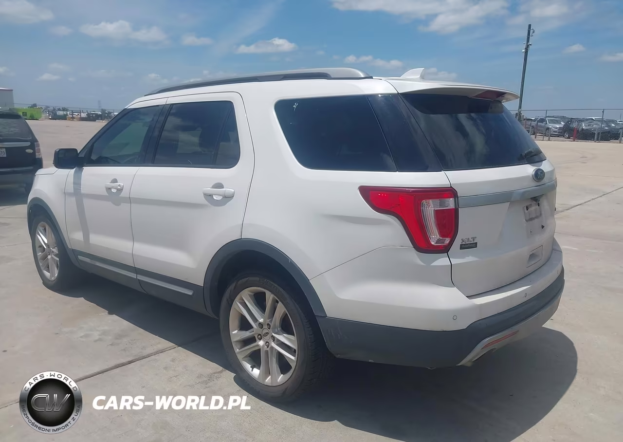 2016 Ford Explorer Xlt VIN:1FM5K7D86GGD25984 - 3