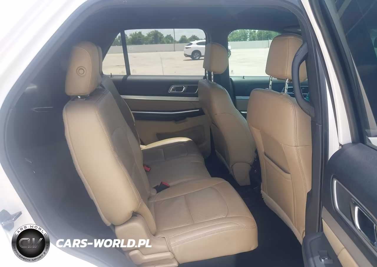 2016 Ford Explorer Xlt VIN:1FM5K7D86GGD25984 - 8