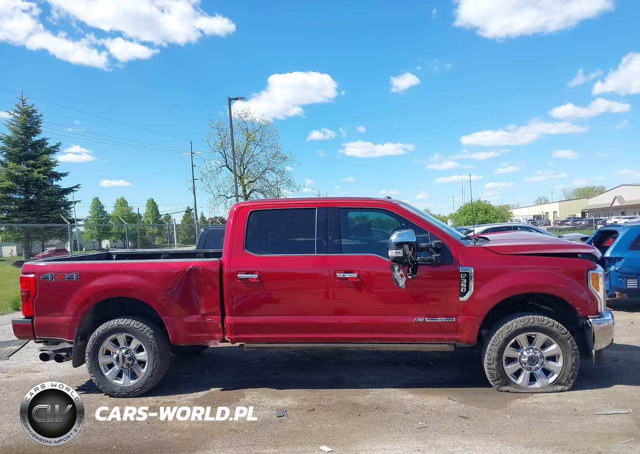 2018 Ford F-350 Platinum VIN:1FT8W3BT2JEB64252 - 13