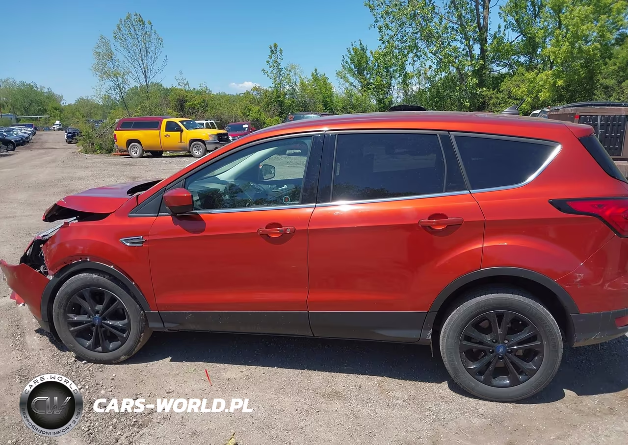 2019 Ford Escape Se VIN:1FMCU0GD7KUB68493 - 14