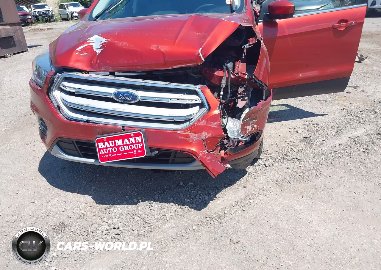 2019 Ford Escape Se VIN:1FMCU0GD7KUB68493 - 6
