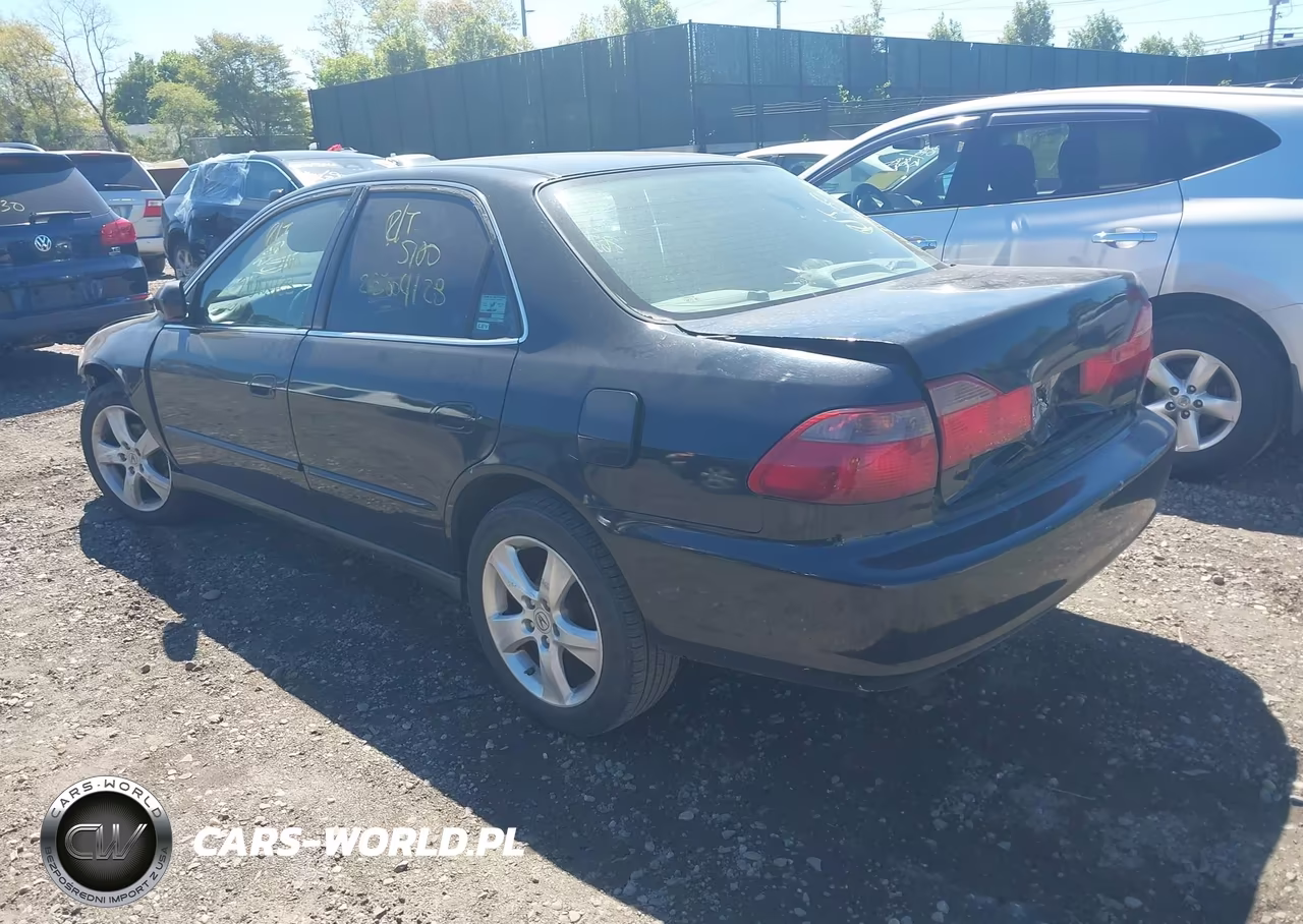 2000 Honda Accord 3.0 Ex VIN:1HGCG1653YA039500 - 3