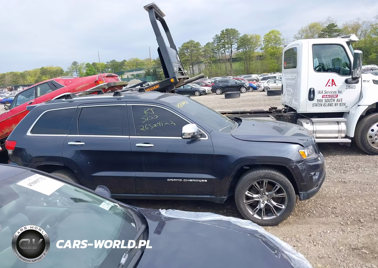 2015 Jeep Grand Cherokee Limited VIN:1C4RJFBG3FC858605 - 12